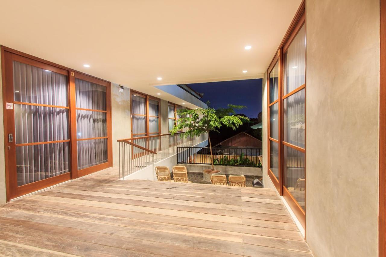 The Jero 18 Kuta Guest House エクステリア 写真