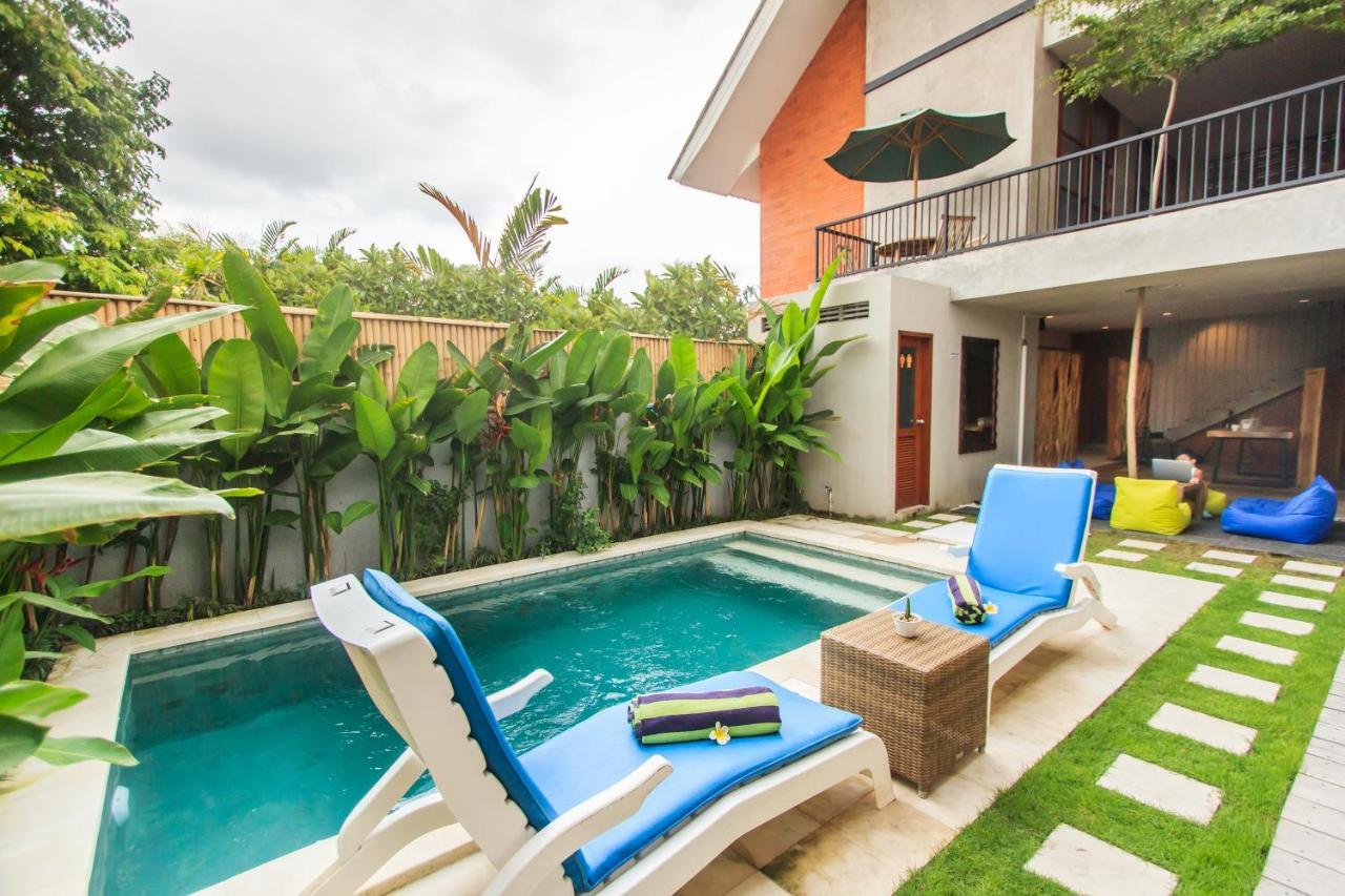 The Jero 18 Kuta Guest House エクステリア 写真